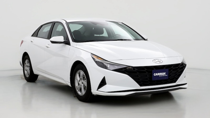 2021 Hyundai Elantra SE Hero Image