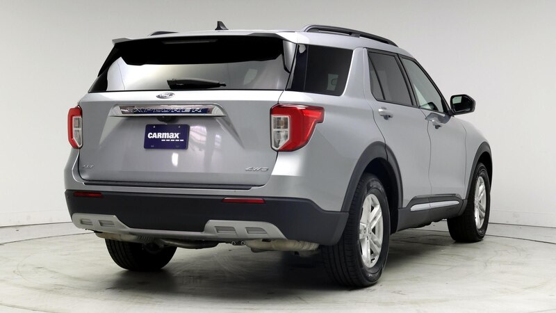 2023 Ford Explorer XLT 8