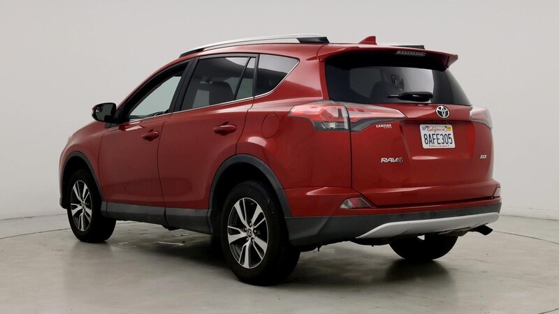 2016 Toyota RAV4 XLE 2