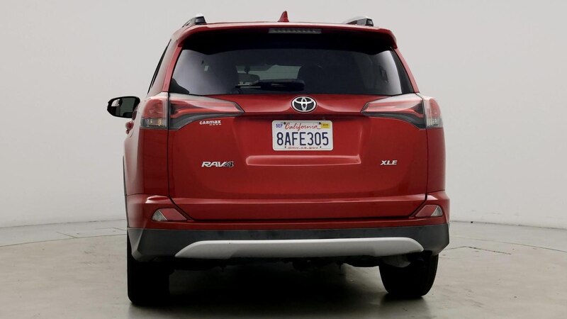 2016 Toyota RAV4 XLE 6