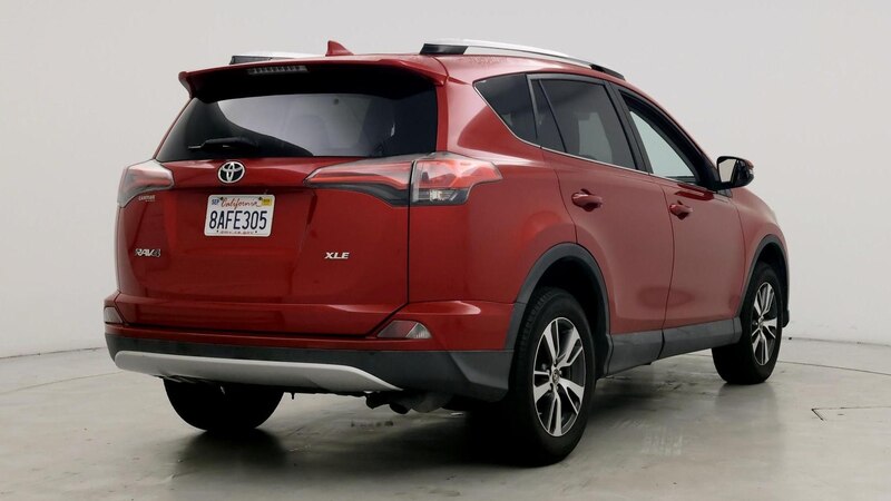 2016 Toyota RAV4 XLE 8