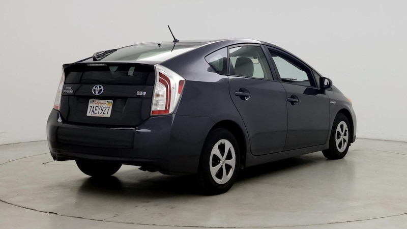 2013 Toyota Prius Two 8