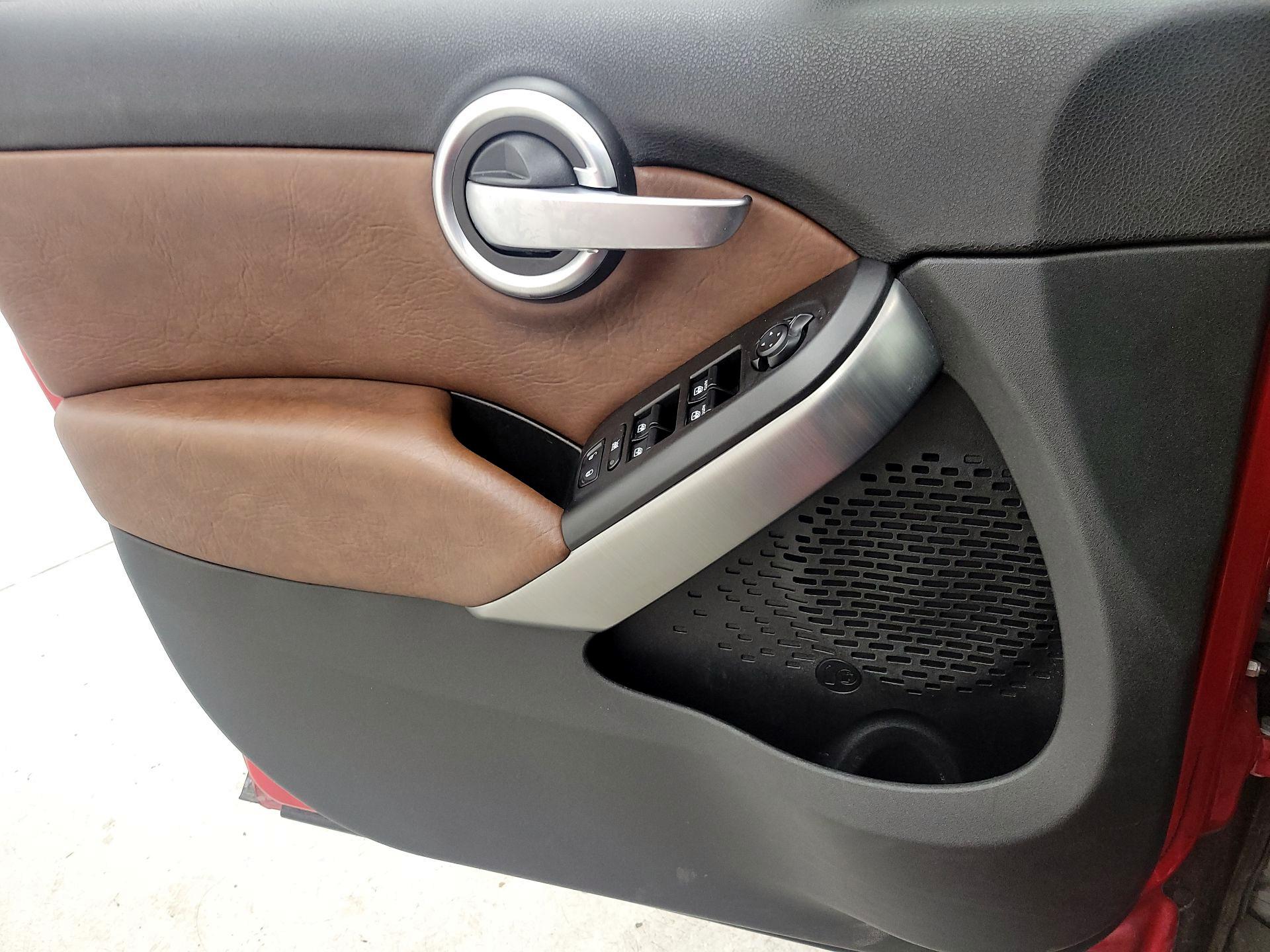 Thumbnail: 2016 Fiat 500X - 12