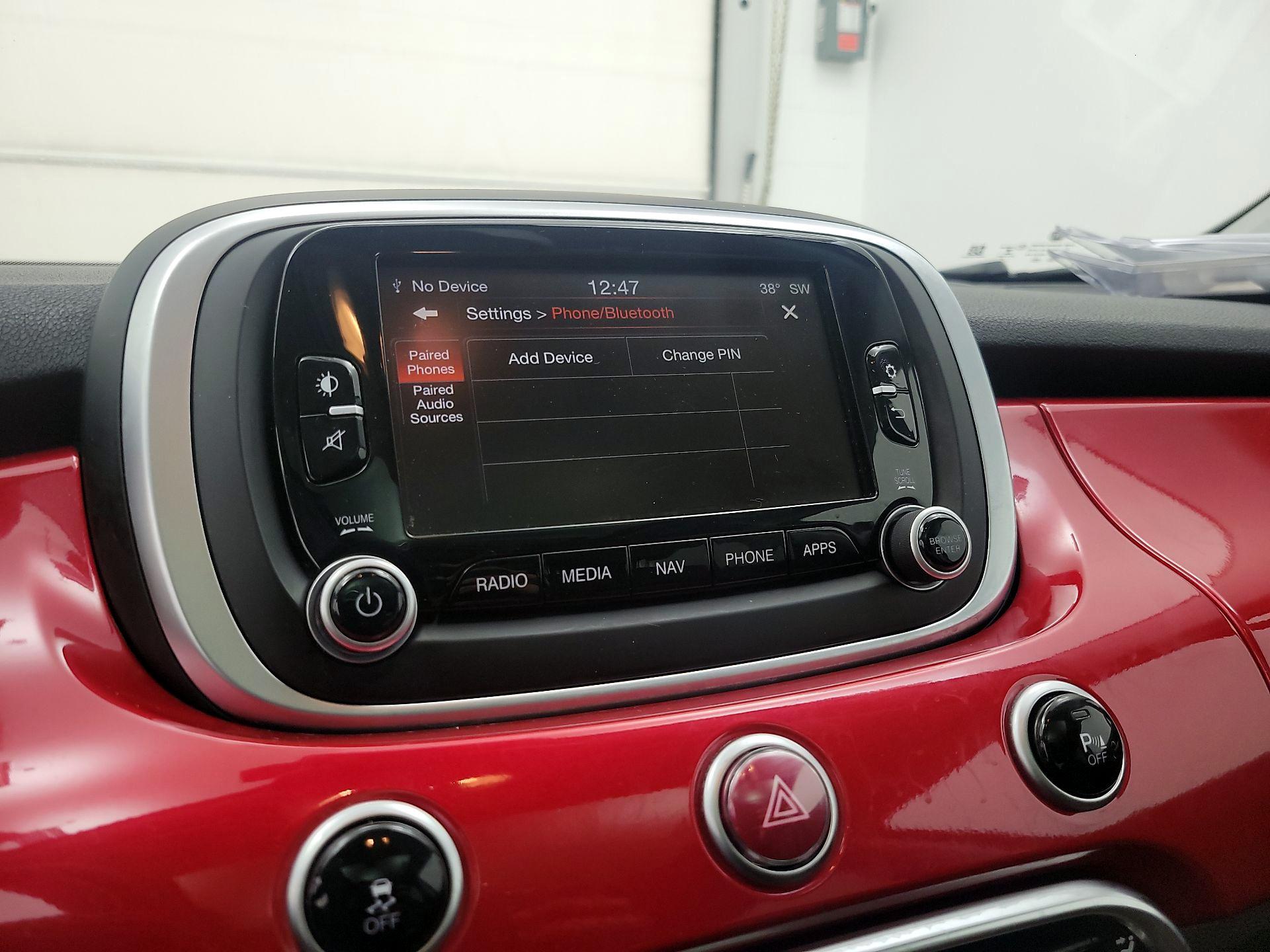 Thumbnail: 2016 Fiat 500X - 15