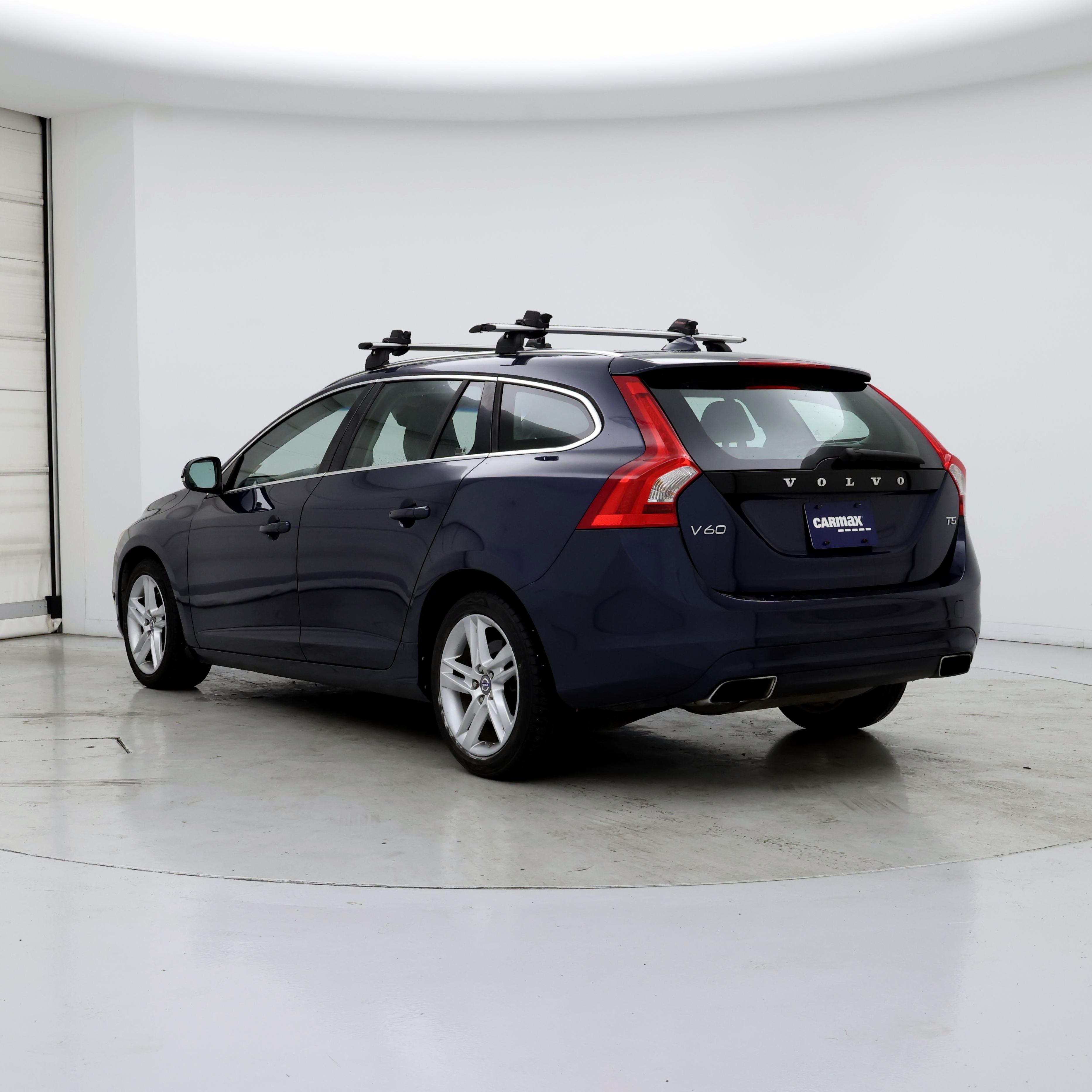 Thumbnail: 2015 Volvo V60 - 2