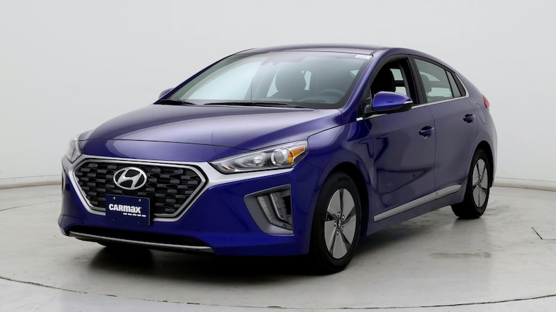 2022 Hyundai Ioniq SE 4