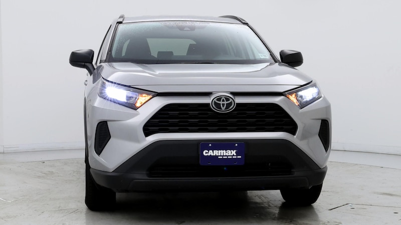 2020 Toyota RAV4 LE 5