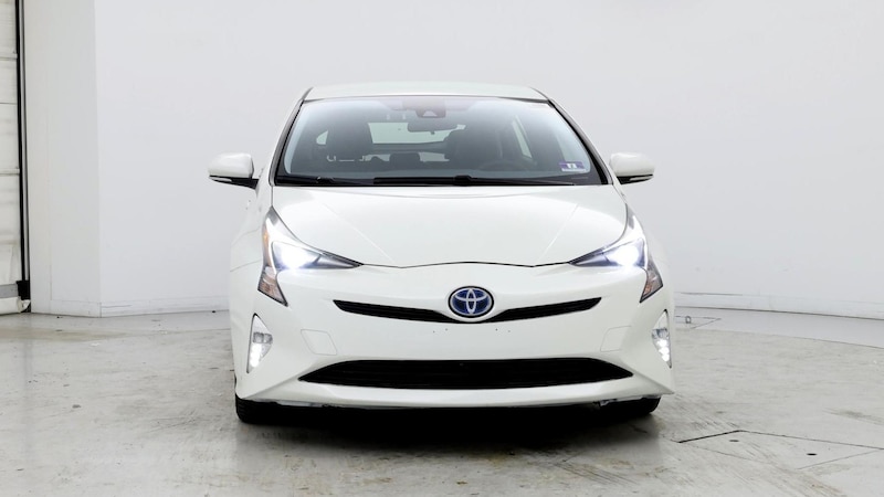 2017 Toyota Prius Three Touring 5