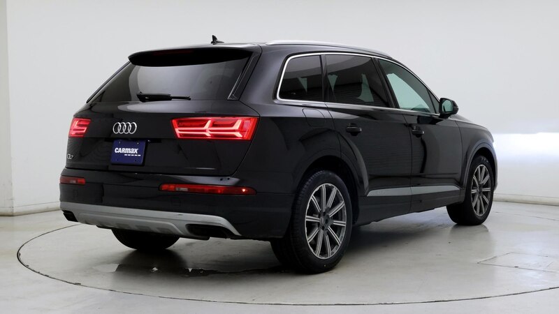 2019 Audi Q7 Premium Plus 8