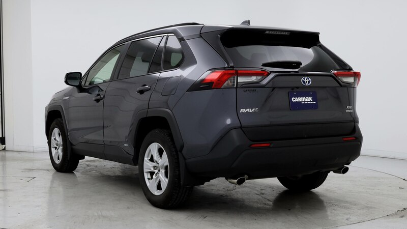 2019 Toyota RAV4 XLE 2