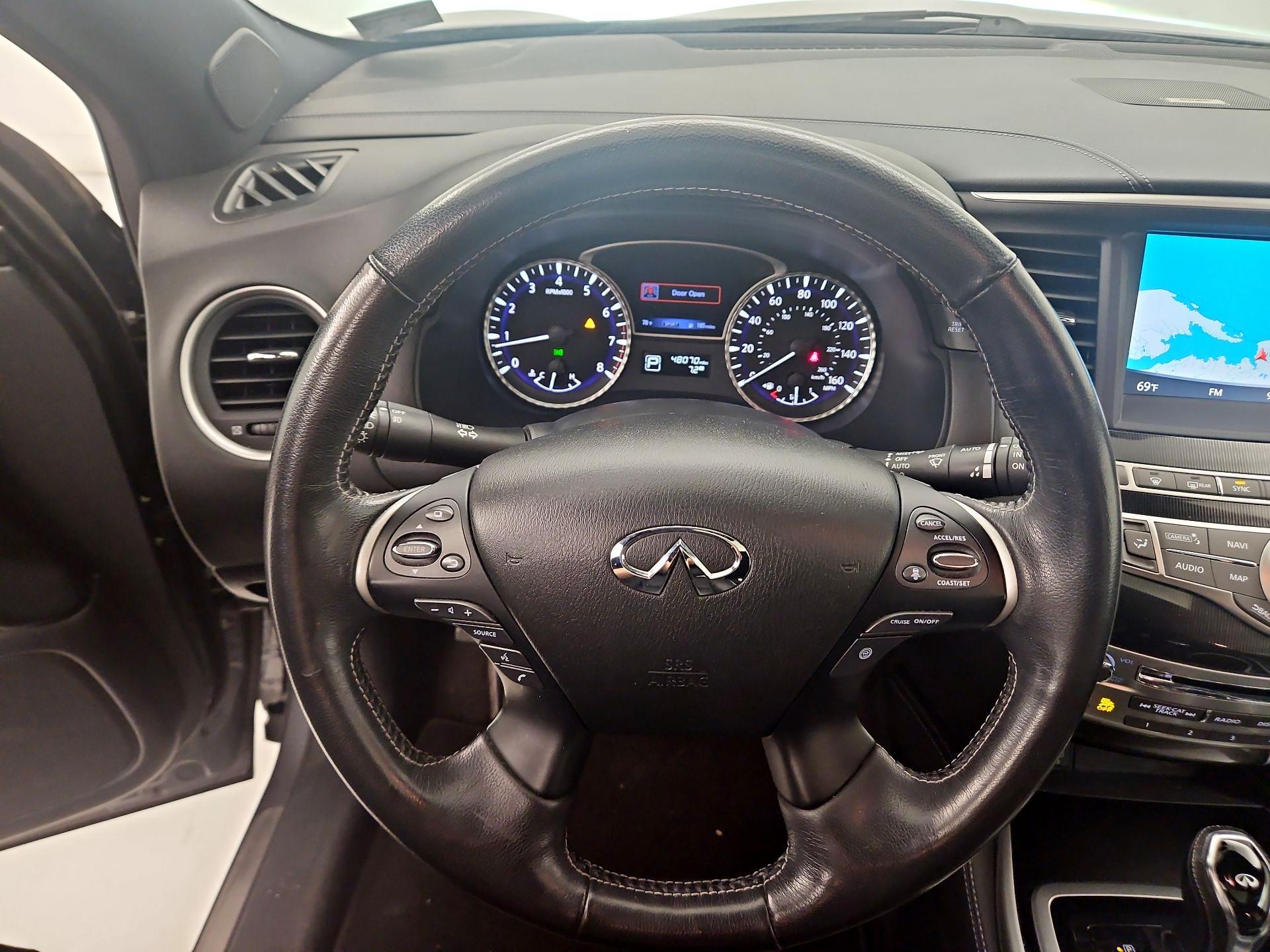 Thumbnail: 2020 INFINITI QX60 - 10