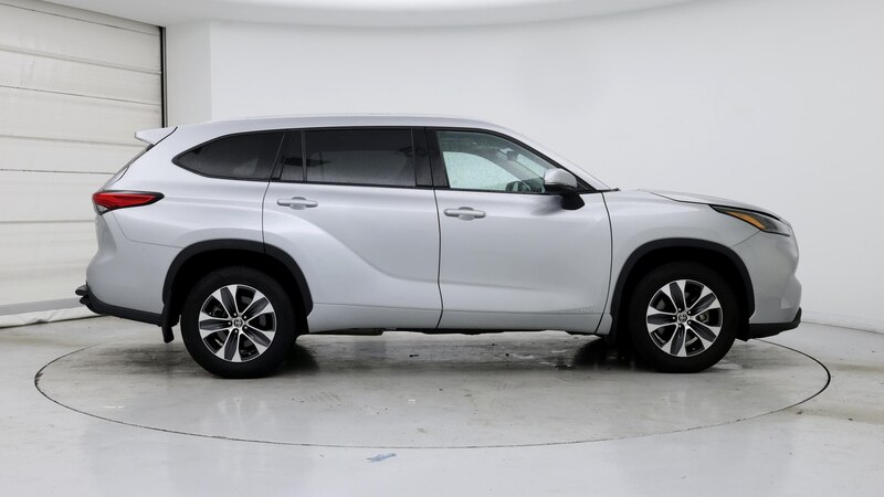 2022 Toyota Highlander XLE 7