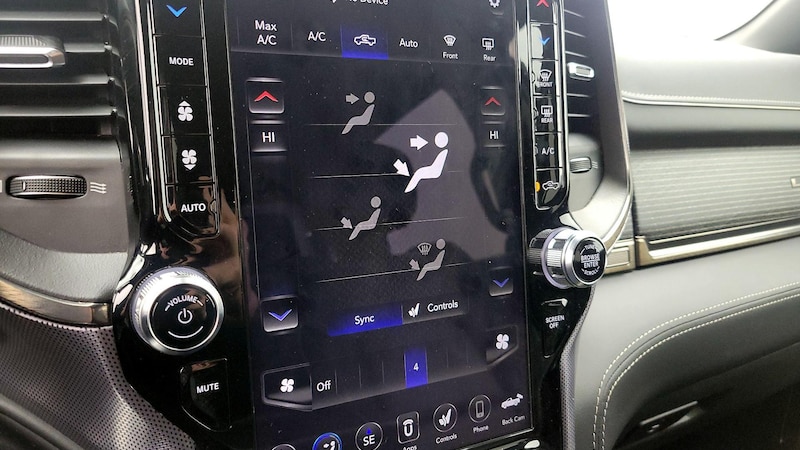 2019 RAM 1500 Limited 17
