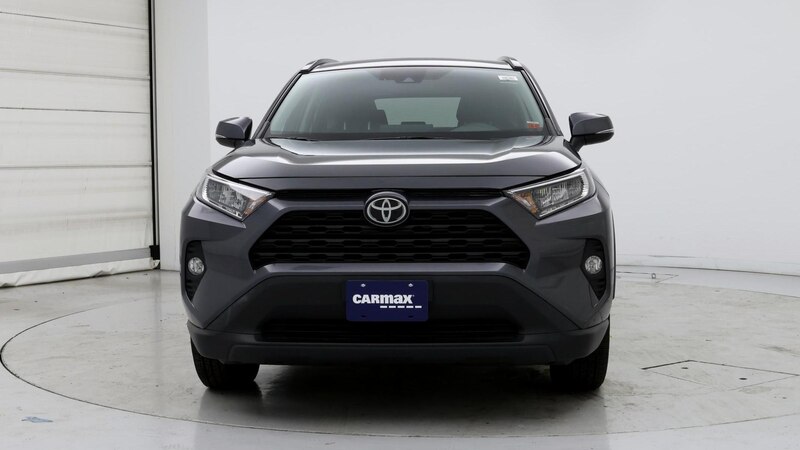 2020 Toyota RAV4 XLE 5