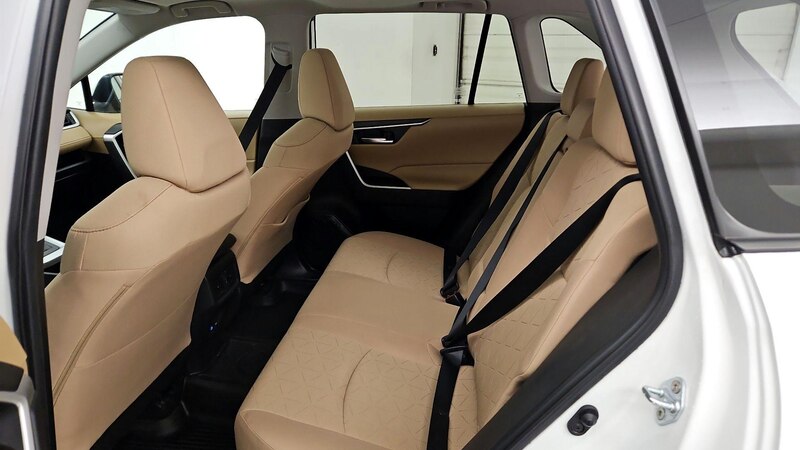 2022 Toyota RAV4 XLE 20