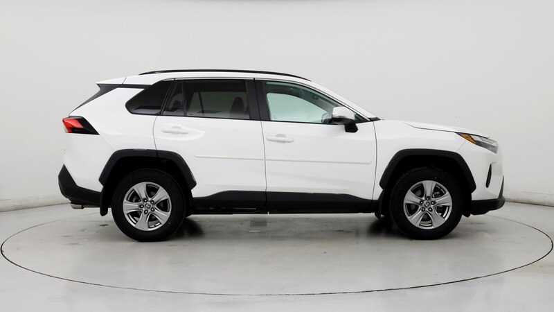 2022 Toyota RAV4 XLE 7