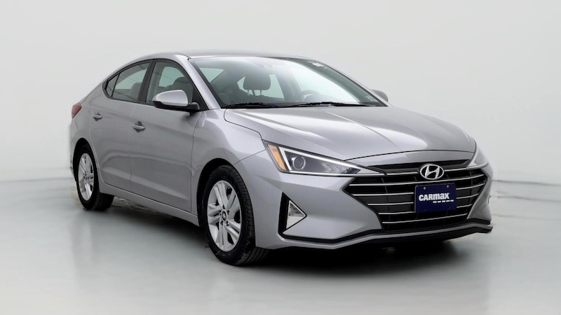 2020 Hyundai Elantra SEL Hero Image