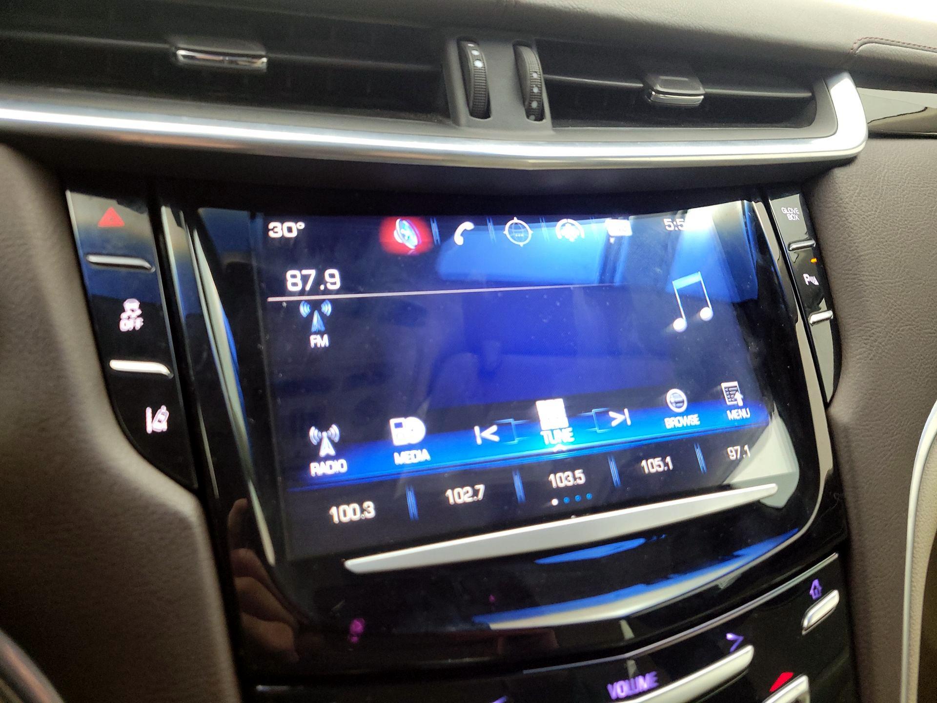 Thumbnail: 2016 Cadillac XTS - 16