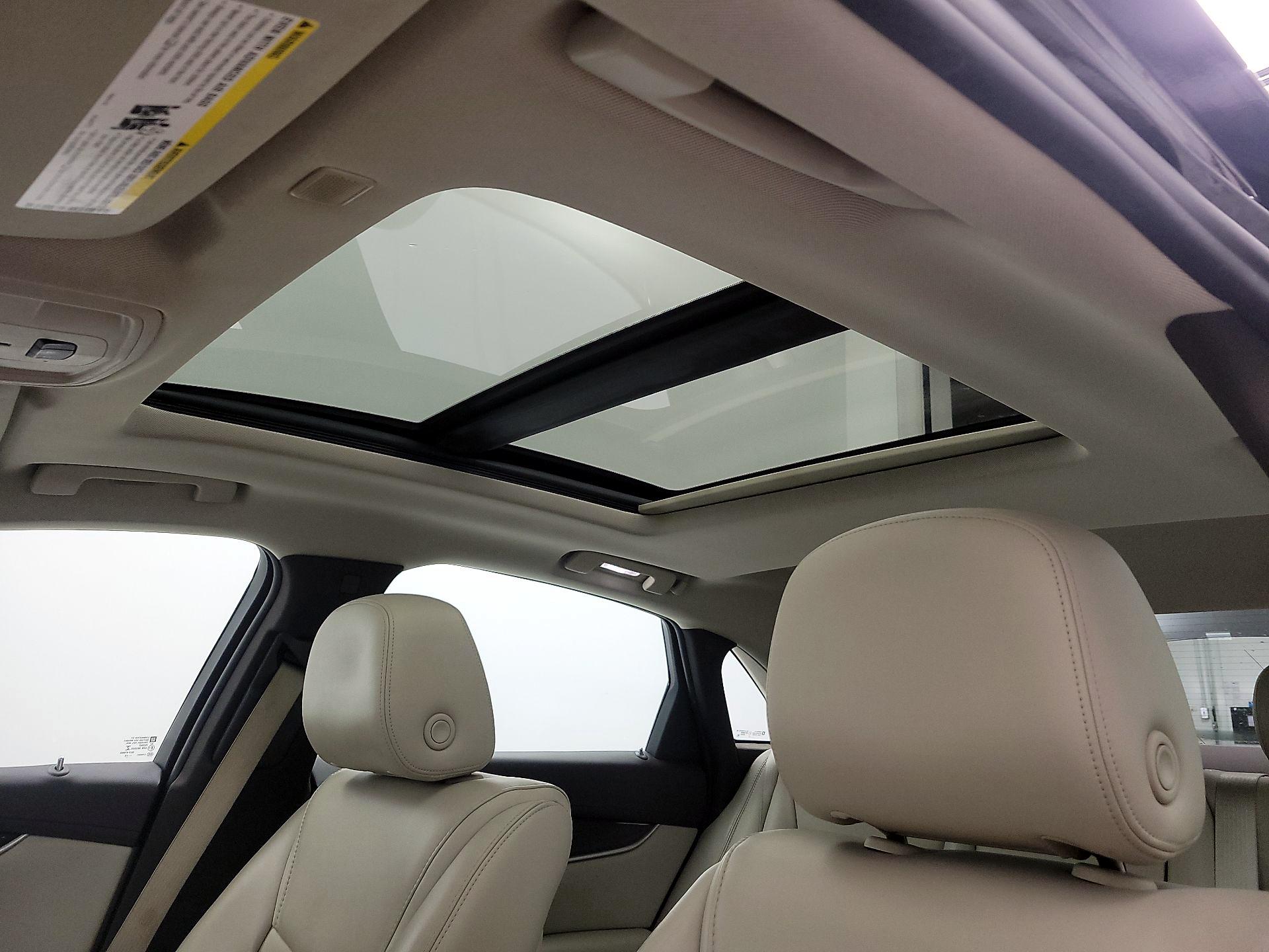 Thumbnail: 2016 Cadillac XTS - 20