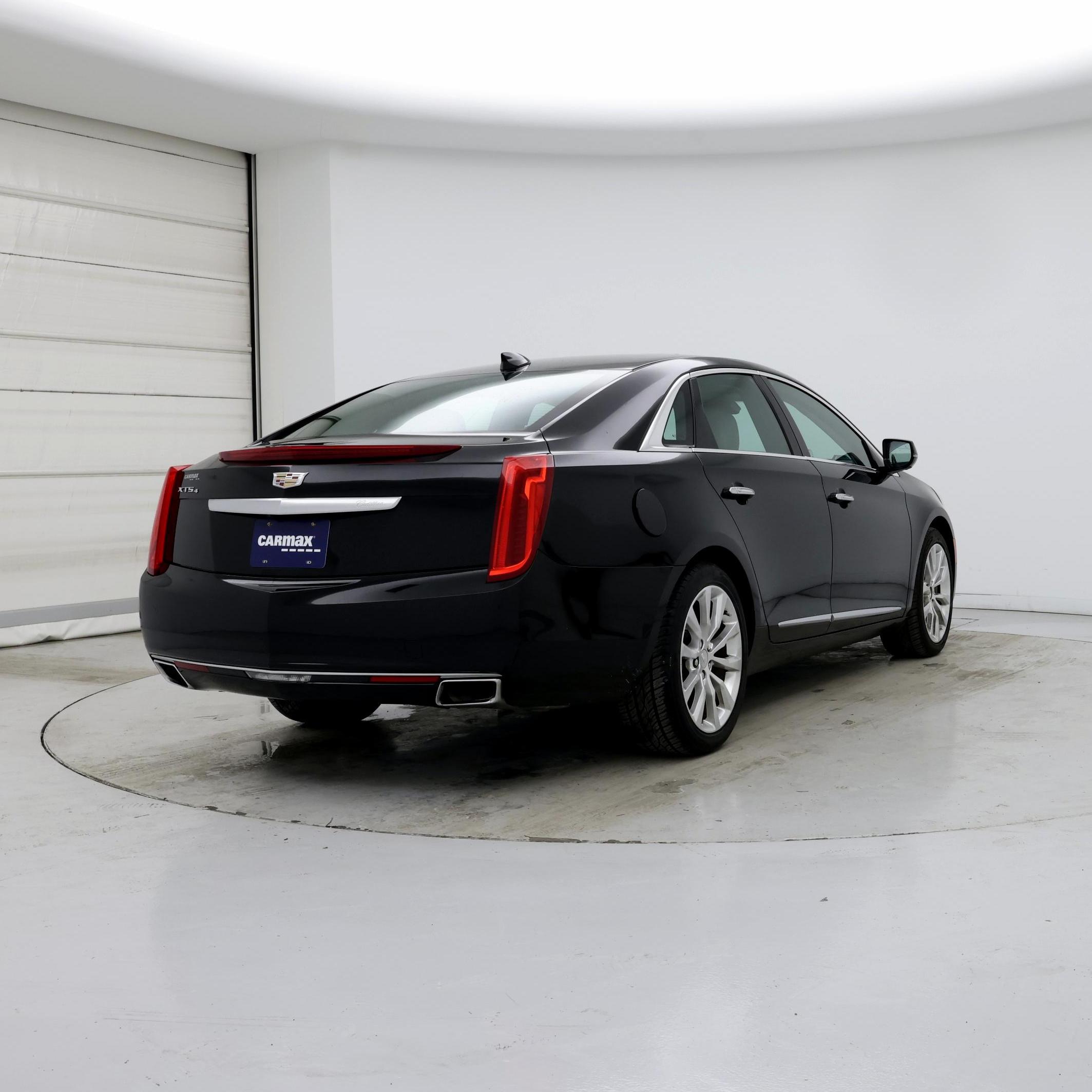 Thumbnail: 2016 Cadillac XTS - 8