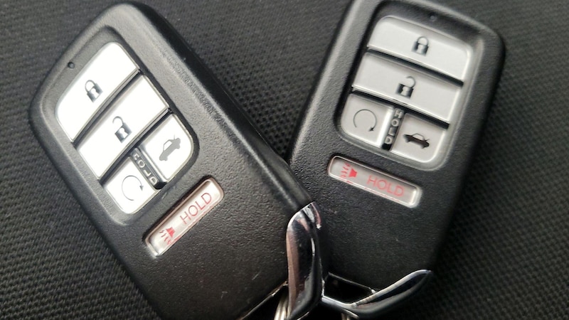 2022 Honda Insight EX 22