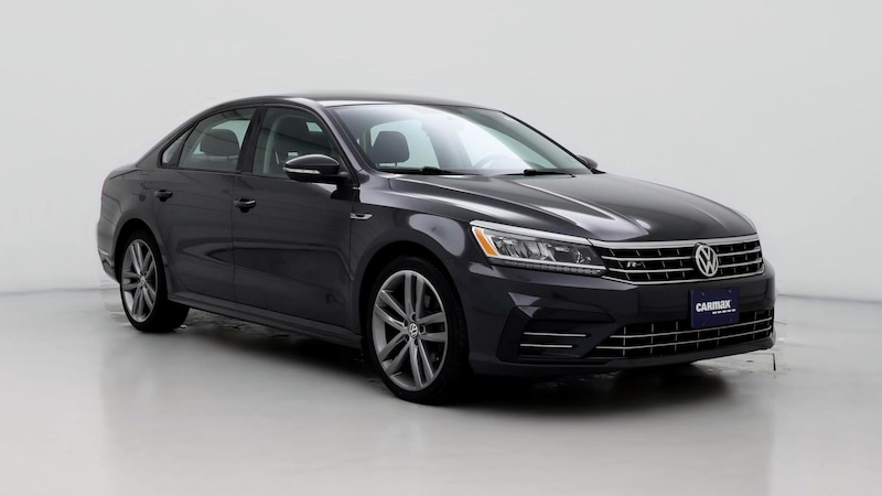 2018 Volkswagen Passat R-Line Hero Image