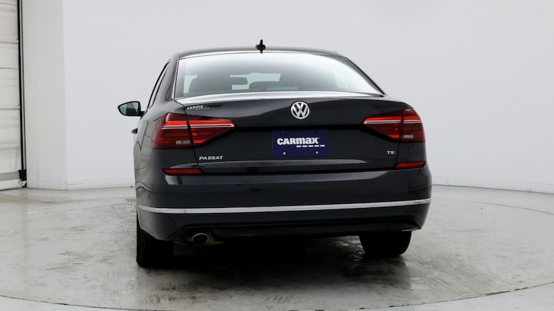 2018 Volkswagen Passat R-Line 6