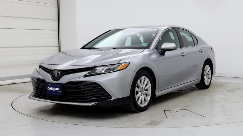 2019 Toyota Camry LE 4