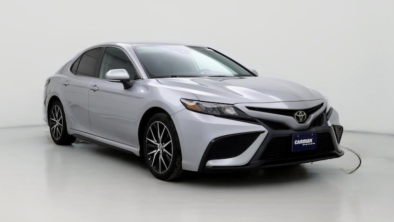 2021 Toyota Camry SE Hero Image