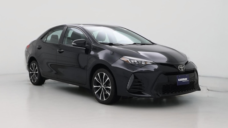 2017 Toyota Corolla SE Hero Image