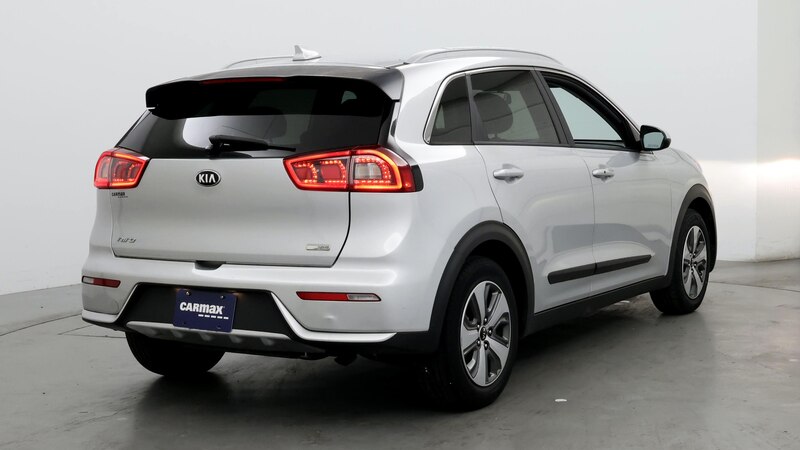 2019 Kia Niro LX 8