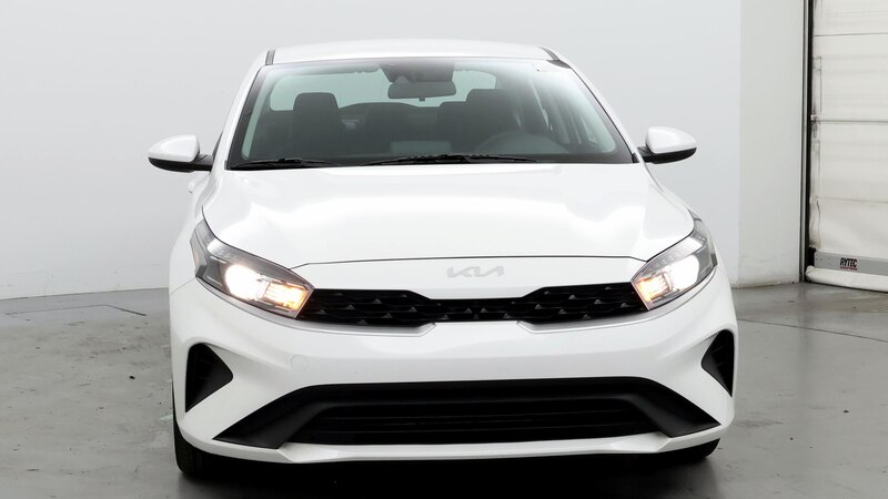 2022 Kia Forte LXS 5