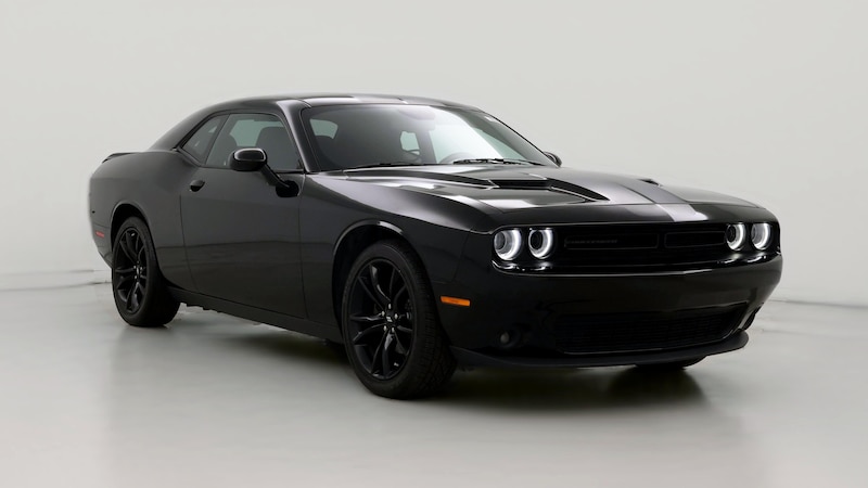 2017 Dodge Challenger SXT Hero Image