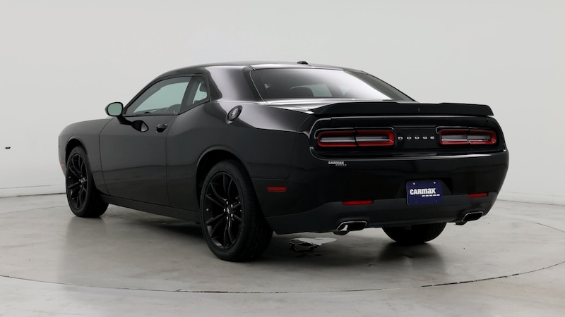 2017 Dodge Challenger SXT 2