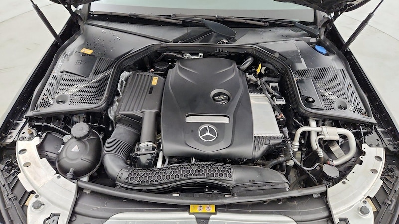 2016 Mercedes-Benz C-Class C 300 21