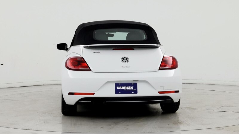 2018 Volkswagen Beetle S 6