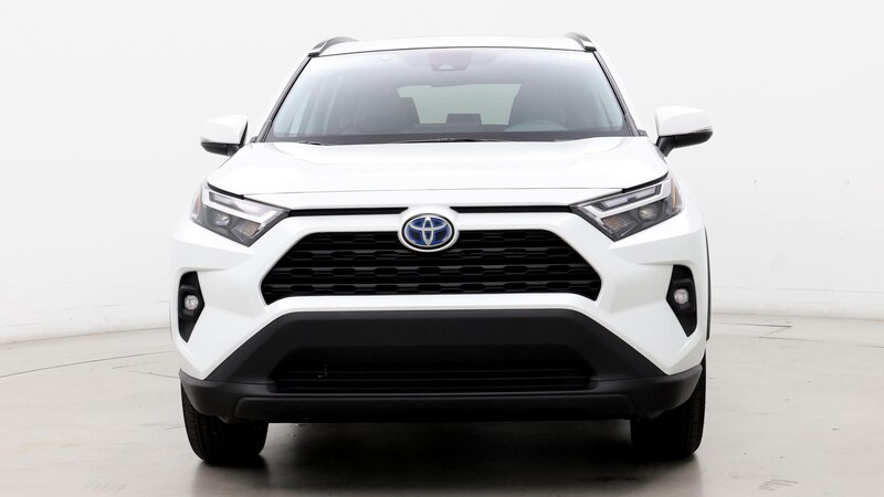 2024 Toyota RAV4 XLE Premium 5