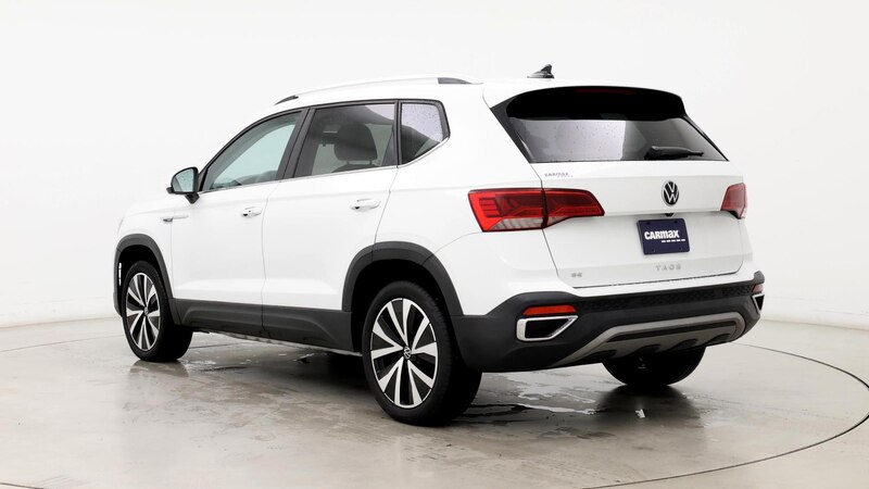 2022 Volkswagen Taos SE 2