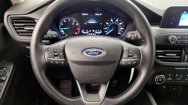 2020 Ford Escape S 10