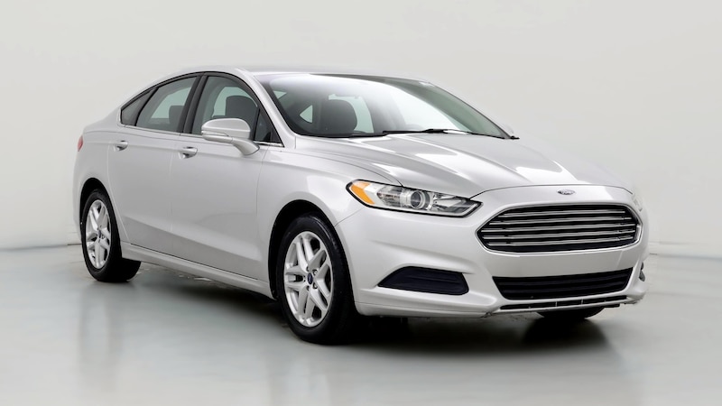 2014 Ford Fusion SE Hero Image