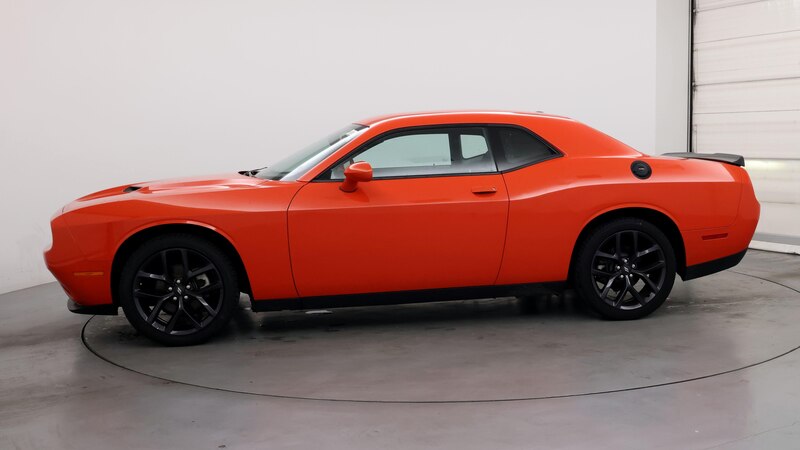 2021 Dodge Challenger SXT 3