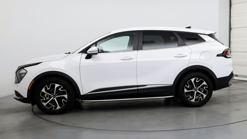 2023 Kia Sportage EX 3