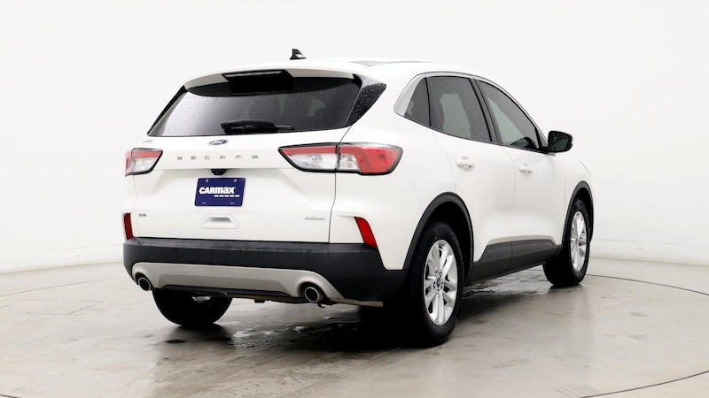 2020 Ford Escape SE 8