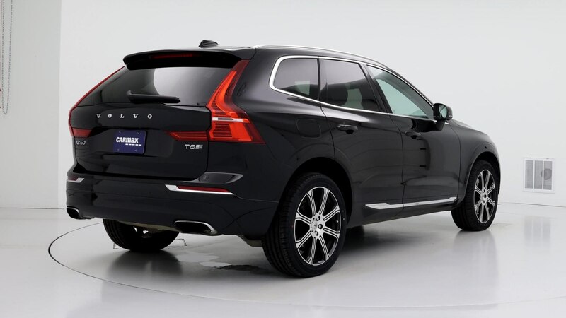 2018 Volvo XC60 Recharge Core 8