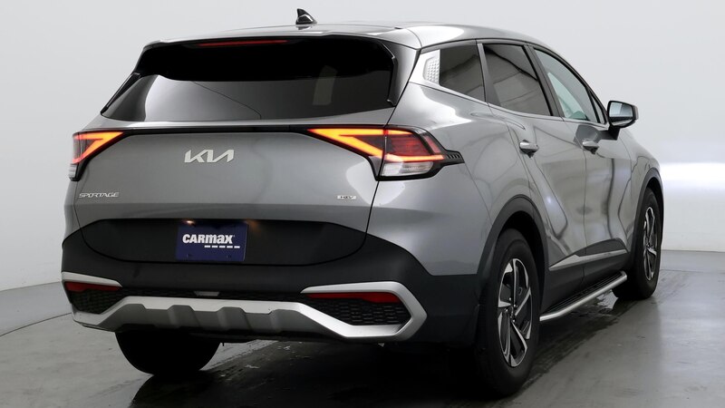 2023 Kia Sportage LX 8