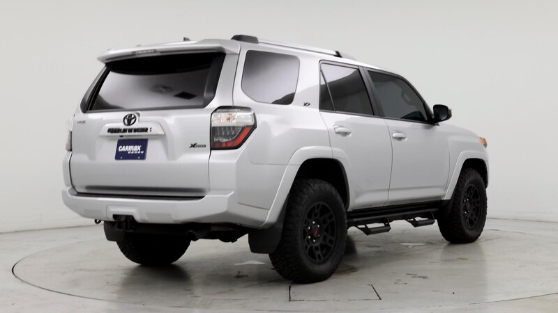 2024 Toyota 4Runner SR5 8