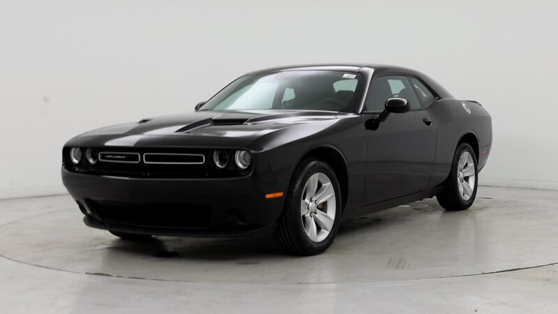 2023 Dodge Challenger SXT 4