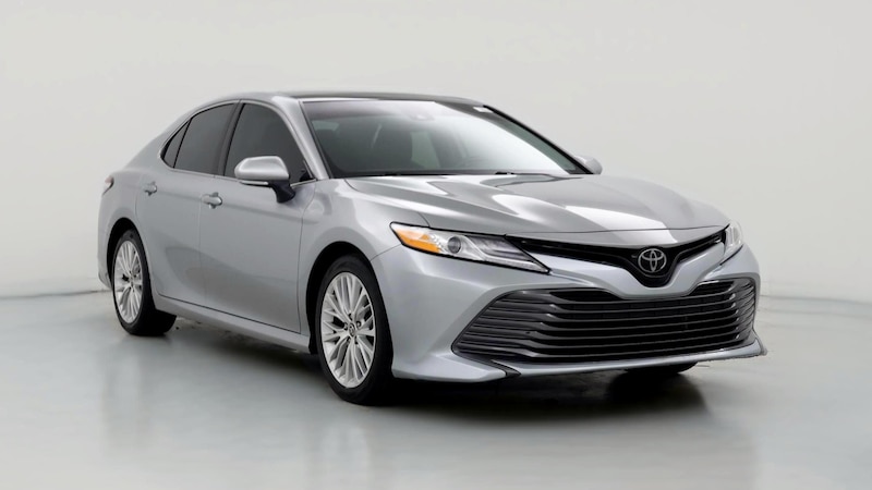 2020 Toyota Camry XLE Hero Image