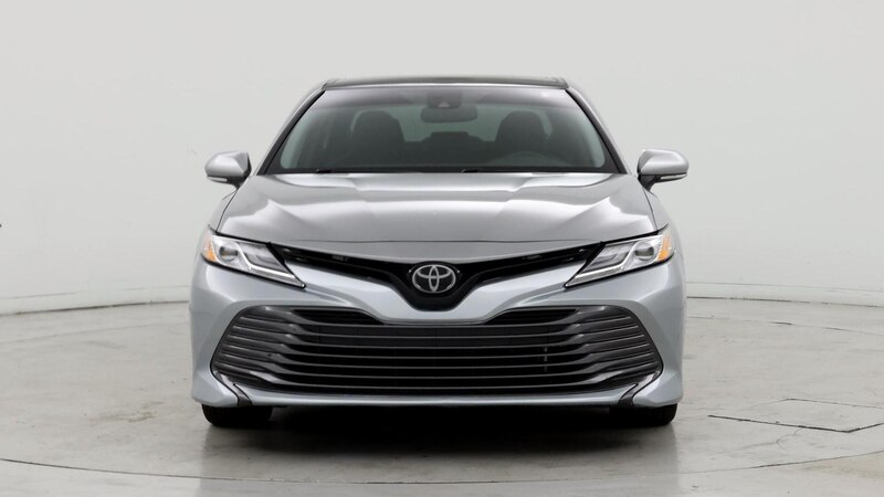 2020 Toyota Camry XLE 5