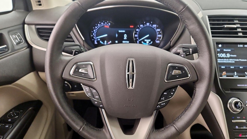 2019 Lincoln MKC  10